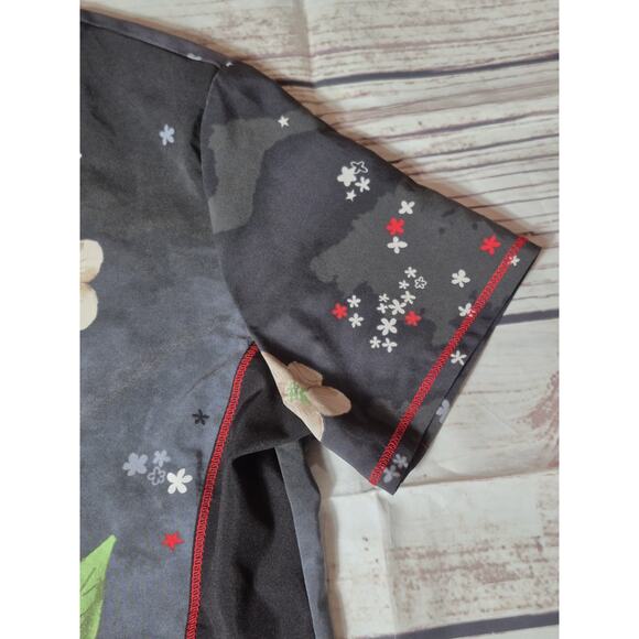 Disney Snow White V-Neck Scrub Top Womens Size Small - Picture 5 of 8